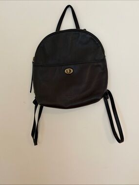 Margot black backpack